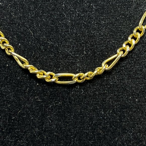 Vintage Gold Tone Figaro Necklace 18" (4170) - Picture 3 of 5